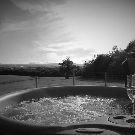 The At Thornbrook 아파트